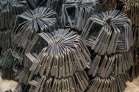 เหล็กปลอก เหล็กปลอก